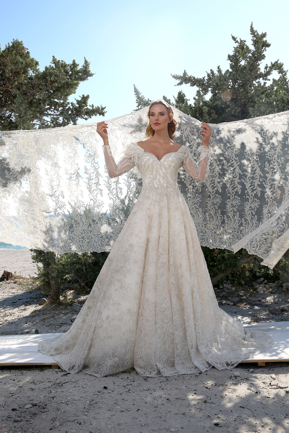 YEŞİM GELİNLİK & ABİYE